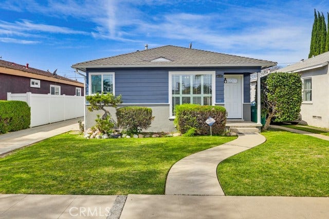 Property photo for 3133 Cedar AVE, Long Beach, CA