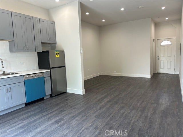 Property photo for 1702 S Hoover, #202, Los Angeles, CA