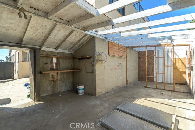 203 Benrud storage area