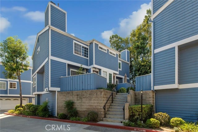 Property photo for 123 W Spring ST, #B, Long Beach, CA