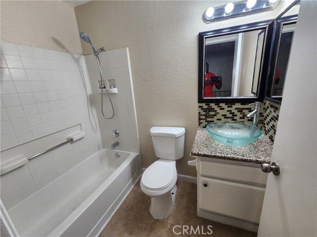 12234 Jasmine CT, Victorville, CA 92395