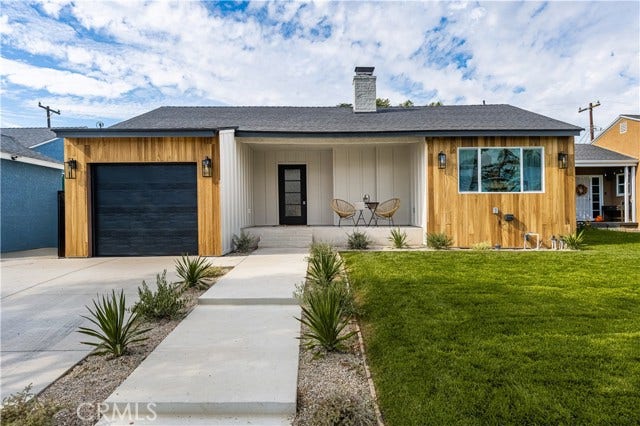 Property photo for 3635 Conquista, Long Beach, CA