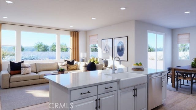Floorplan Rendering: Photos shown are renderings of this floor plan. Actual finishes, features, and landscaping may vary.