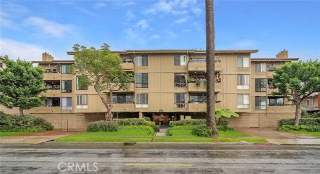 Property photo for 2538 104 E 2nd ST, #104, Long Beach, CA