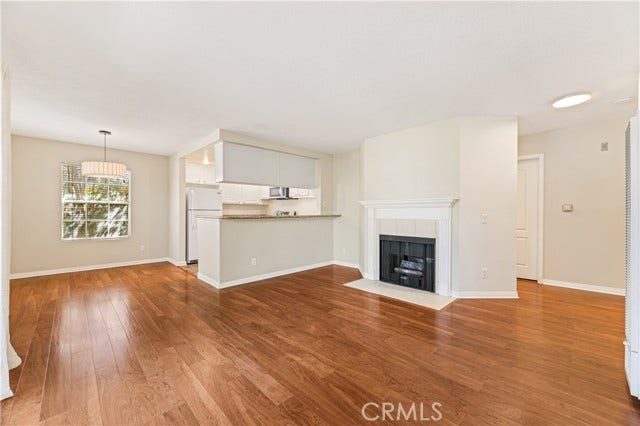 Property photo for 1401 N Greenbrier RD, #202, Long Beach, CA