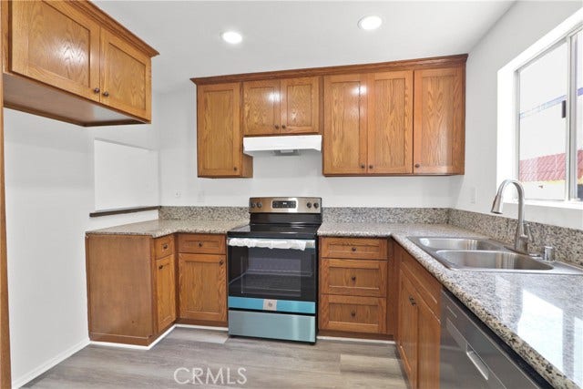 Property photo for 730 N Eucalyptus Ave, #25, Inglewood, CA