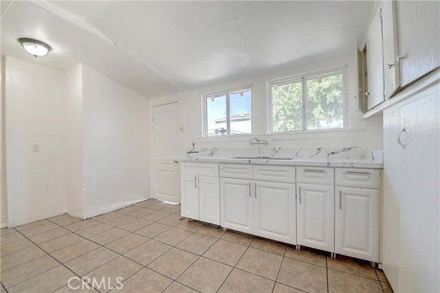 364 W Ofarrell ST, San Pedro, CA 90731