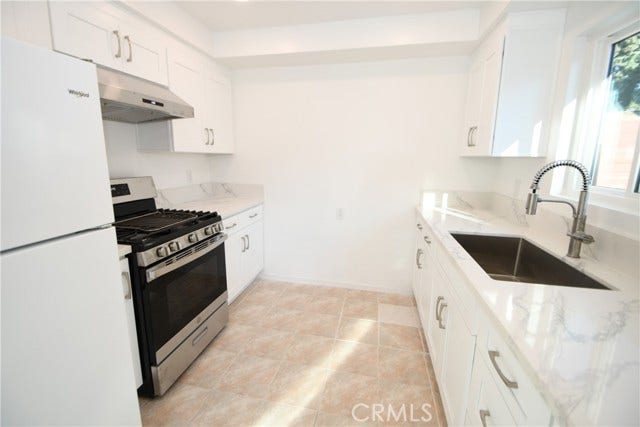 2706 Robinson ST, Redondo Beach, CA 90278