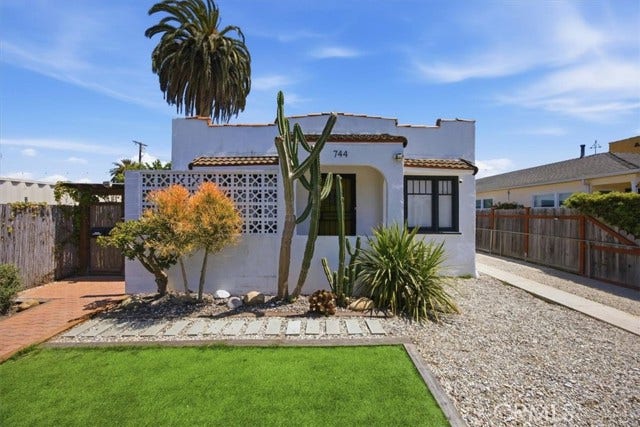 Property photo for 744 Flower AVE, Venice, CA
