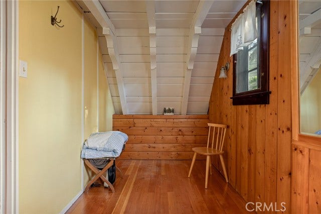 28782 Cedar DR, Lake Arrowhead, CA 92352
