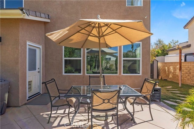28473 Connick PL, Saugus, CA 91350