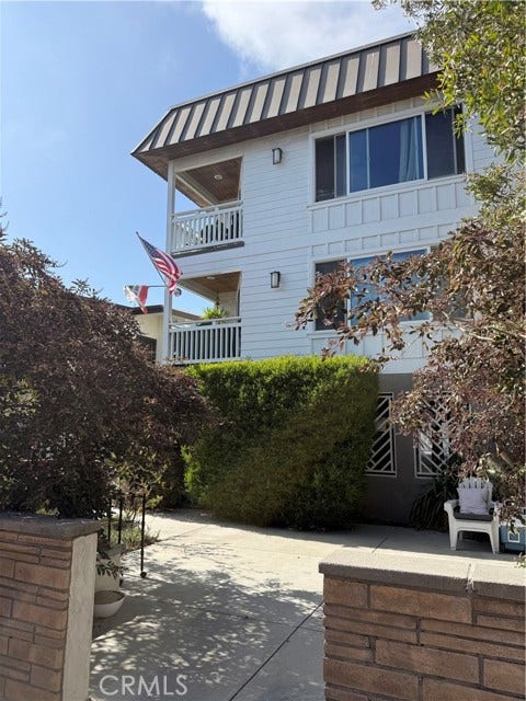 Property photo for 75 18th, Hermosa Beach, CA