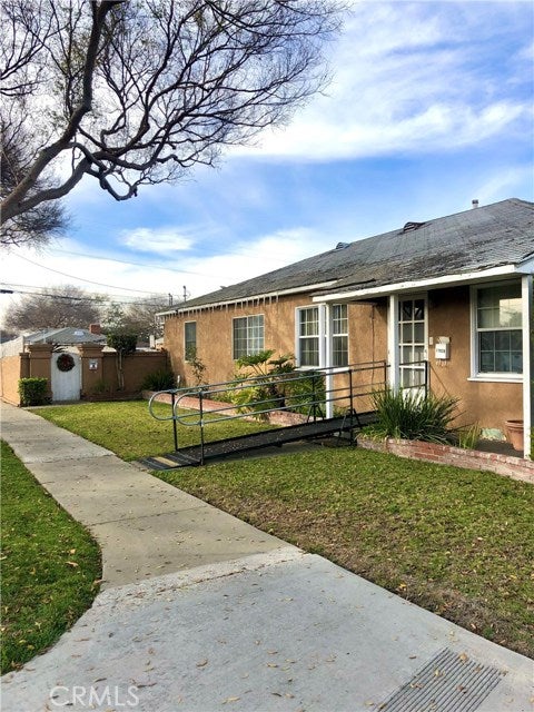 Property photo for 17039 Crenshaw Boulevard, Torrance, CA