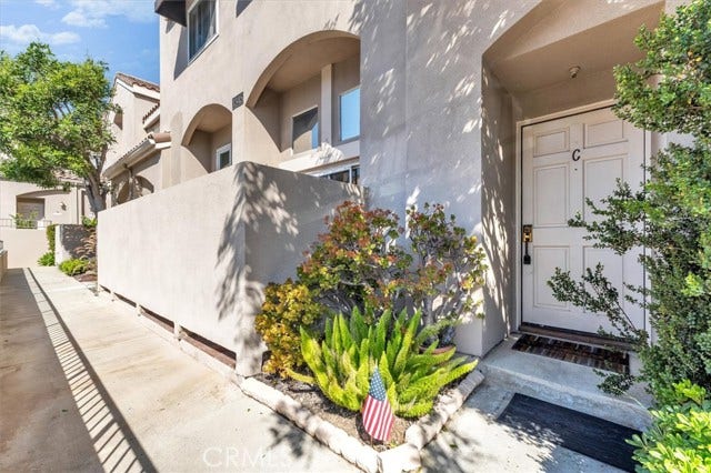 Property photo for 1345 E Grand, El Segundo, CA