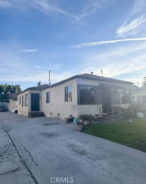 Property photo for 164 W 84th PL, Los Angeles, CA