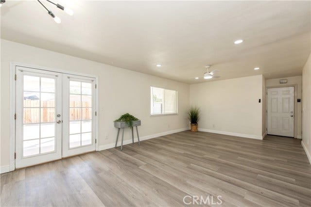 15105 Condor, Victorville, CA 92394 15105 Condor, Victorville, CA 92394