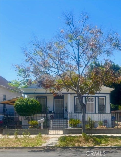 Property photo for 2606 Manitou, Los Angeles, CA