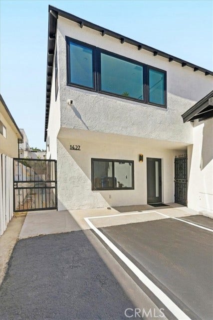 Property photo for 1427 N Bronson Ave, Los Angeles, CA
