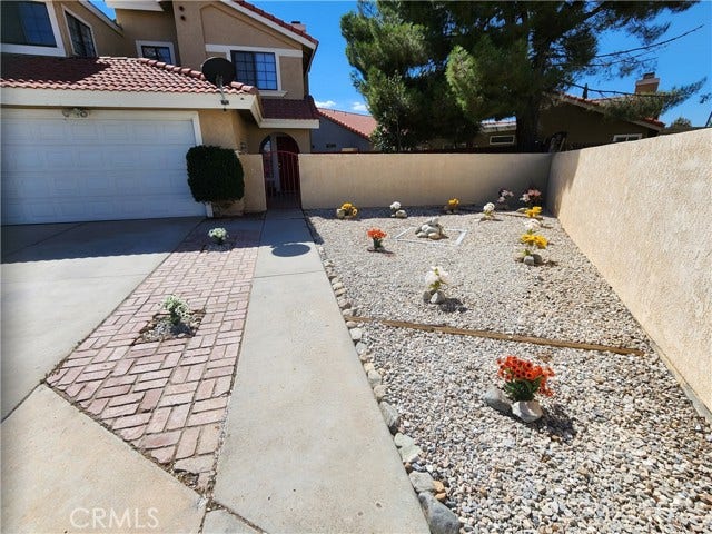 12234 Jasmine CT, Victorville, CA 92395