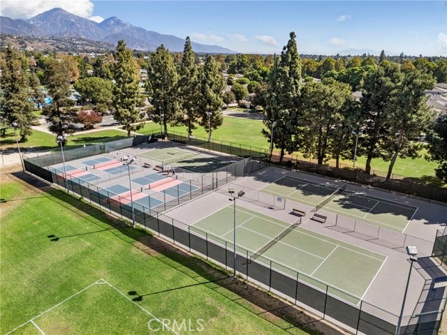 3125 N White AVE, #4, La Verne, CA 91750 Pickleball anyone? Enjoy nearby Las Flores Park with dedicated pickleball courts, tennis courts, expansive green space and a beautiful foothill setting.