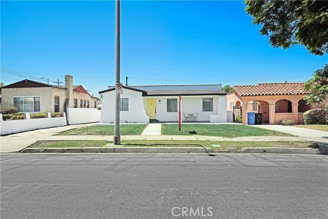 Property photo for 9151 La Salle, Los Angeles, CA