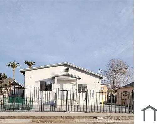 Property photo for 1175 E 41 PL, Los Angeles, CA