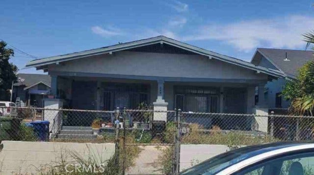 Property photo for 859 W 54th ST, Los Angeles, CA