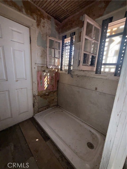 409 S Flower, Santa Ana, CA 92703