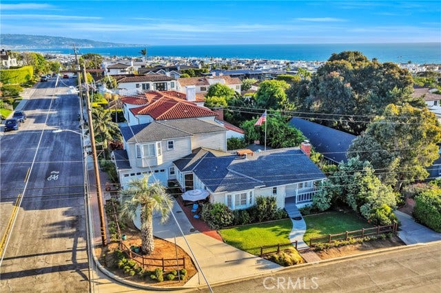 Property photo for 744 10th, Manhattan Beach, CA