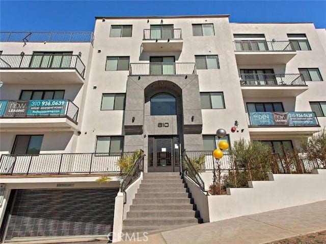 Property photo for 610 Levering AVE, #402, Los Angeles, CA