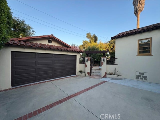 402 Virginia, Pasadena, CA 91107