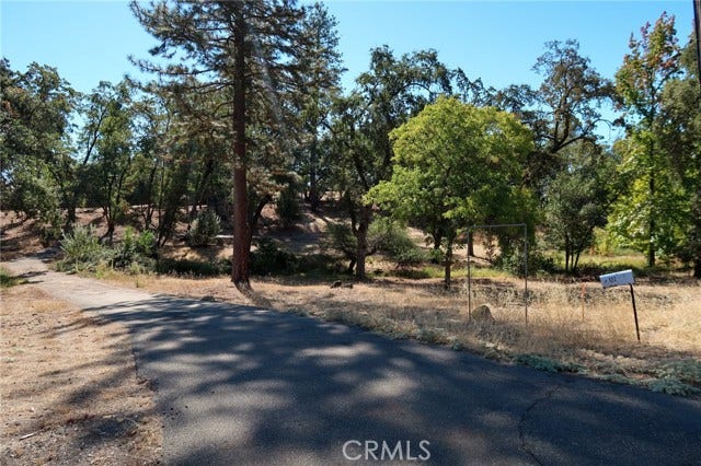 122 Valley View DR, Paradise, CA 95969