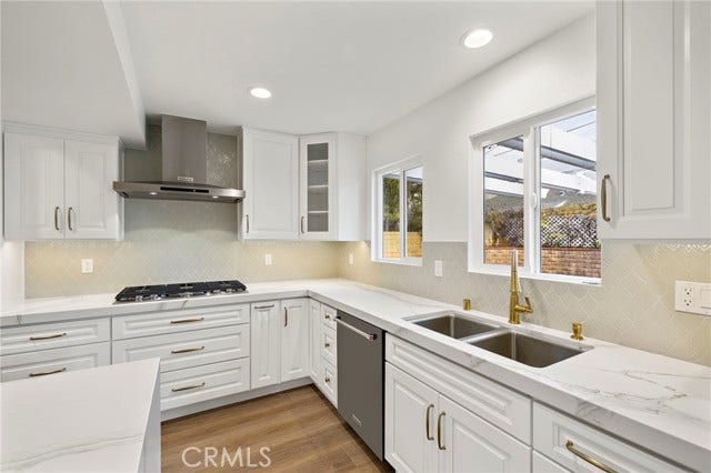 20152 Redlands DR, Newport Beach, CA 92660