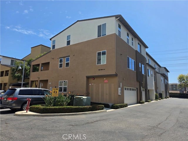 Property photo for 1568 W Artesia, #D, Gardena, CA