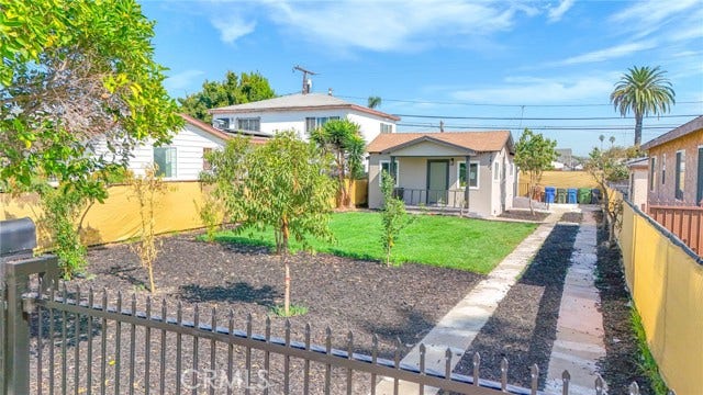 Property photo for 1433 W 96th, Los Angeles, CA