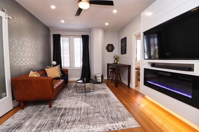 Property photo for 315 W 3rd, Long Beach, CA