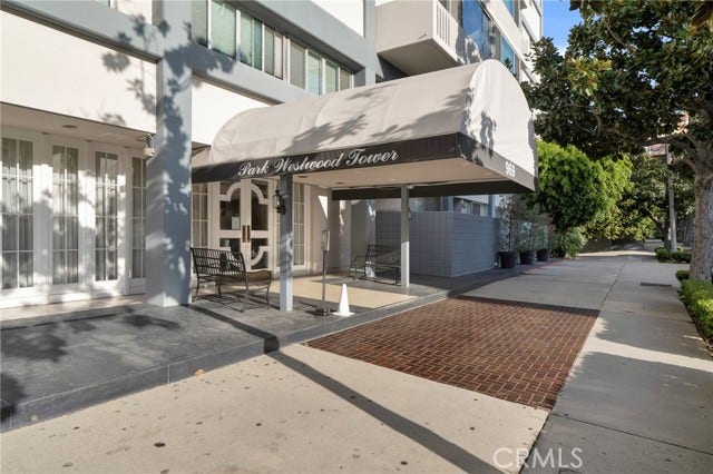 Property photo for 969 Hilgard, #304, Los Angeles, CA