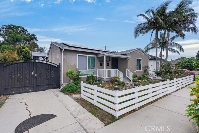 Property photo for 2860 Pacific, Long Beach, CA