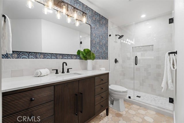 7572 E Endemont CT, Anaheim, CA 92808