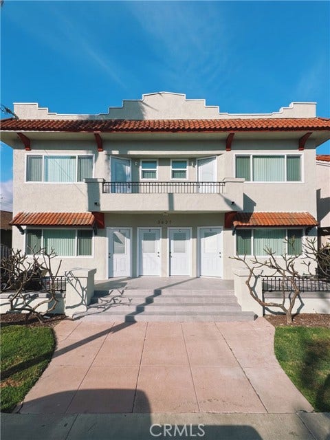Property photo for 3627 E 4th, Long Beach, CA