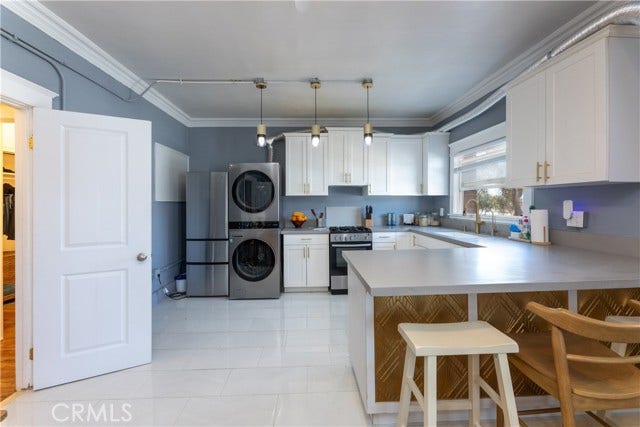 Property photo for 800 Pacific AVE, #305, Long Beach, CA