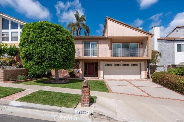 Property photo for 2932 Oakwood LN, Torrance, CA