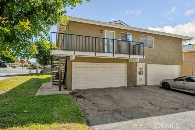 3125 N White AVE, #4, La Verne, CA 91750 Upstairs unit with private entry located at the rear of the building, with just four residences per building.