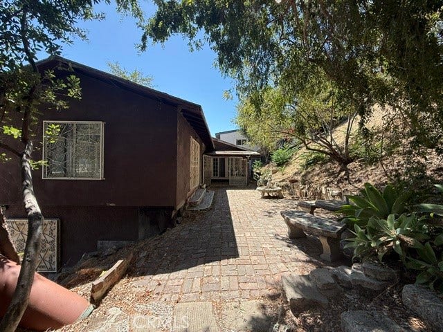 Property photo for 2540 Onyx, Los Angeles, CA