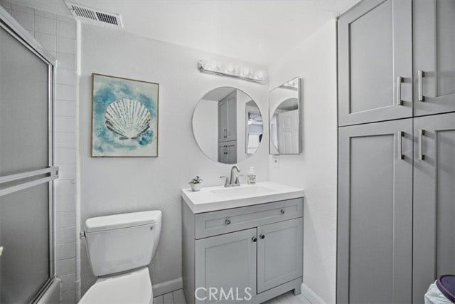 2nd Bedroom EnSuite Bathroom
