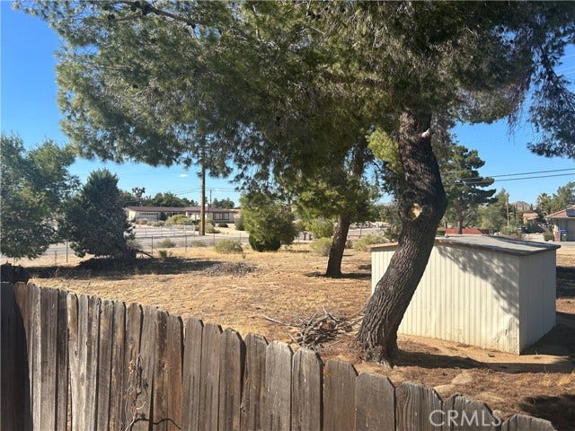 19430 Tomahawk RD, Apple Valley, CA 92307