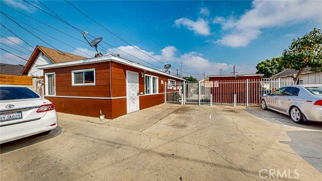 Property photo for 1715 E 65th ST, Los Angeles, CA