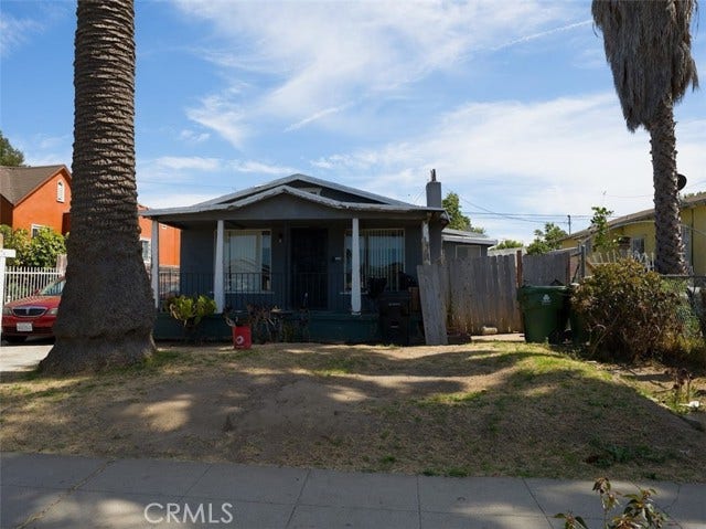Property photo for 226 E 105th ST, Los Angeles, CA