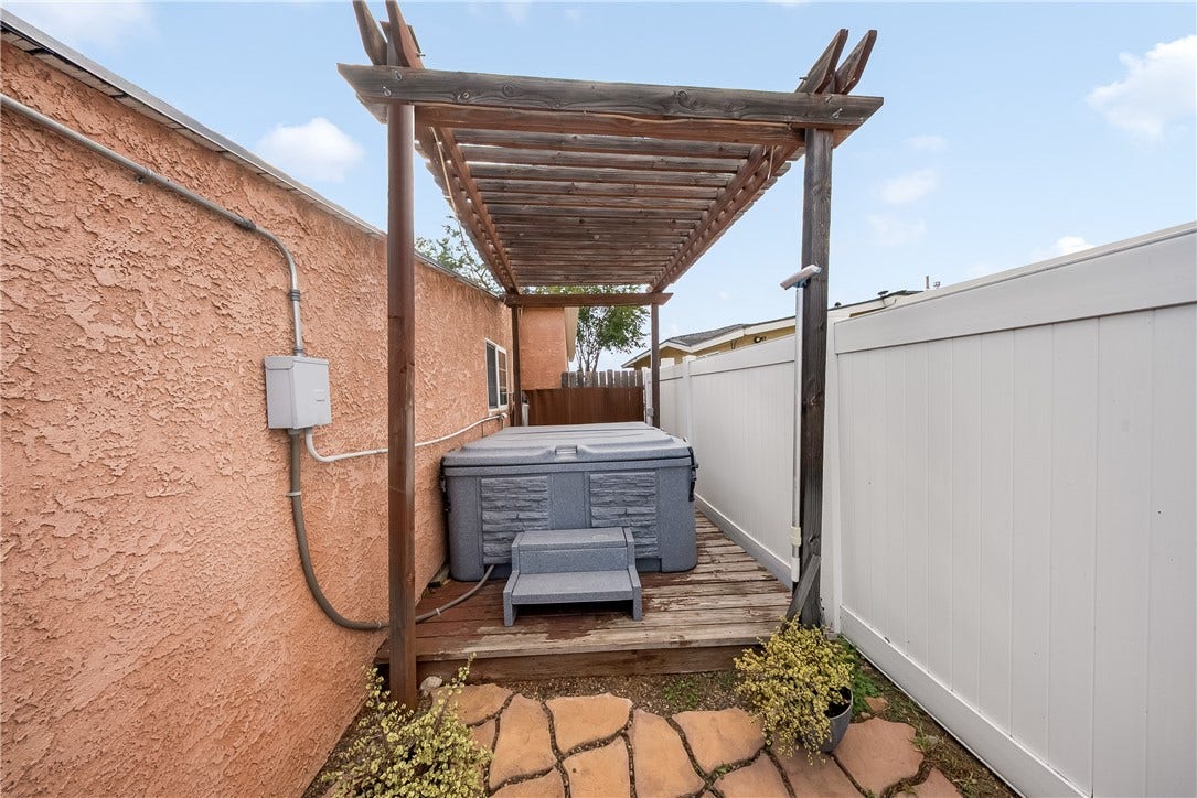 630 N 5th AVE, Upland, CA 91786 630 N 5th AVE, Upland, CA 91786
