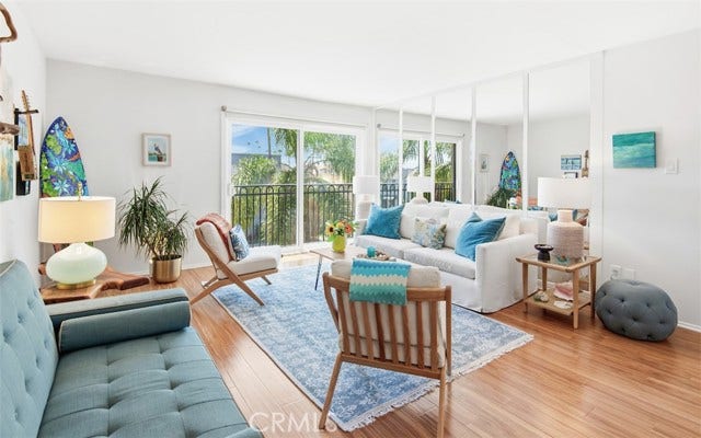 Property photo for 5959 E Naples PLZ, #208, Long Beach, CA